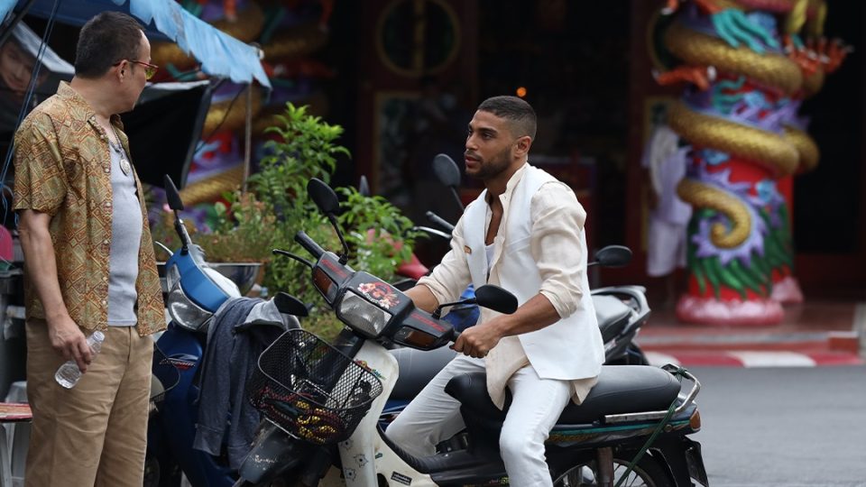 Farang still 6